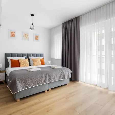 Stylowe Z Balkonem Blisko Rynku By Renters Апартаменти Познань