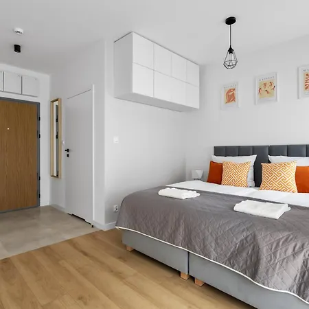 Апартаменти Stylowe Z Balkonem Blisko Rynku By Renters Познань