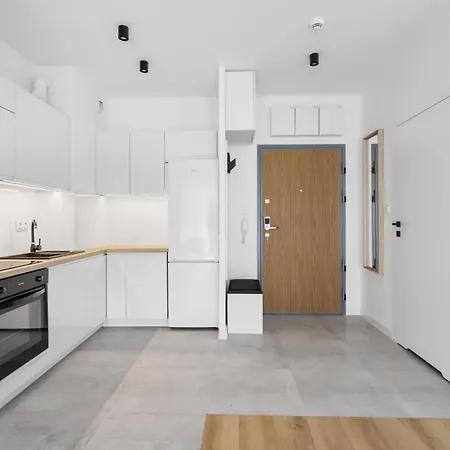 Stylowe Z Balkonem Blisko Rynku By Renters Познань